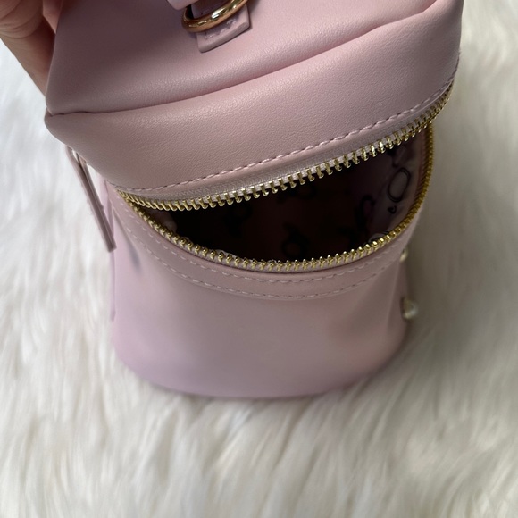 Christian Siriano x Olay bag - Picture 9 of 11